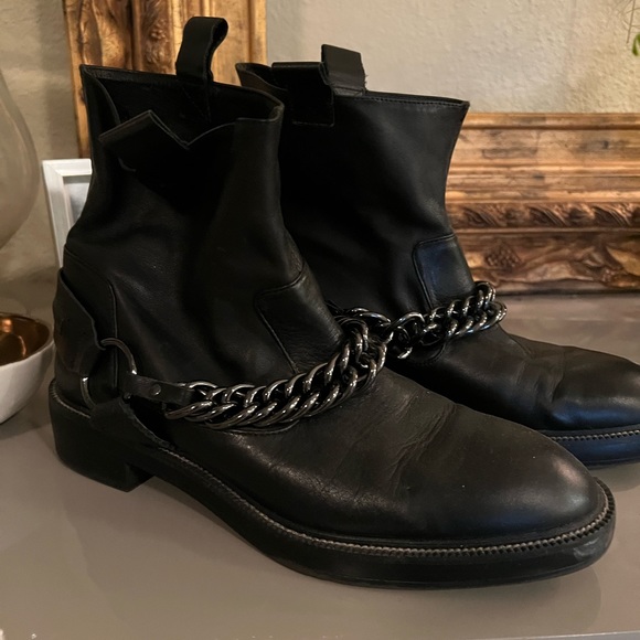 Size 9 Zara women’s LEATHER 🥾 - Picture 9 of 15